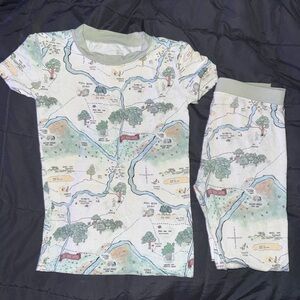 Little Crowns and Capes Pooh